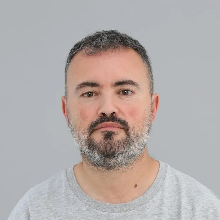 Jordi before using Cleverman